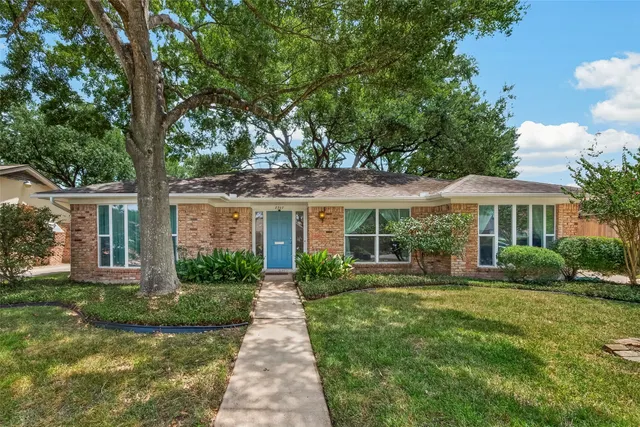 Popular Sharpstown Country Club Terrace S2 Real Estate