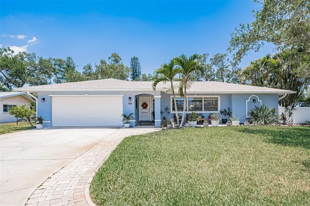 Popular BAYHILLS SUB Real Estate
