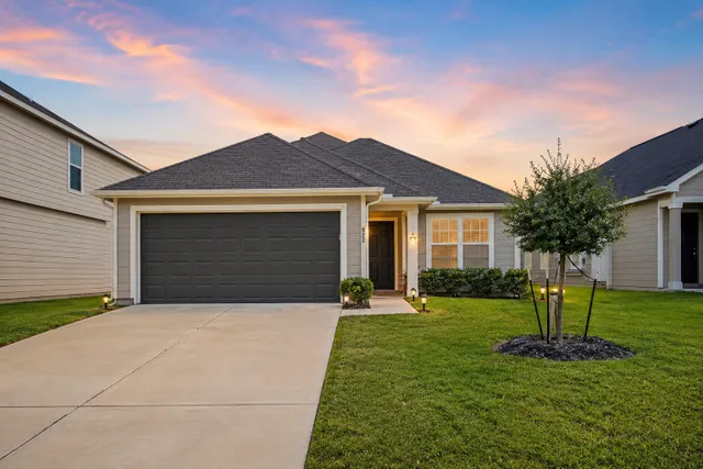 Popular Charleston Heights Sec 2 Real Estate