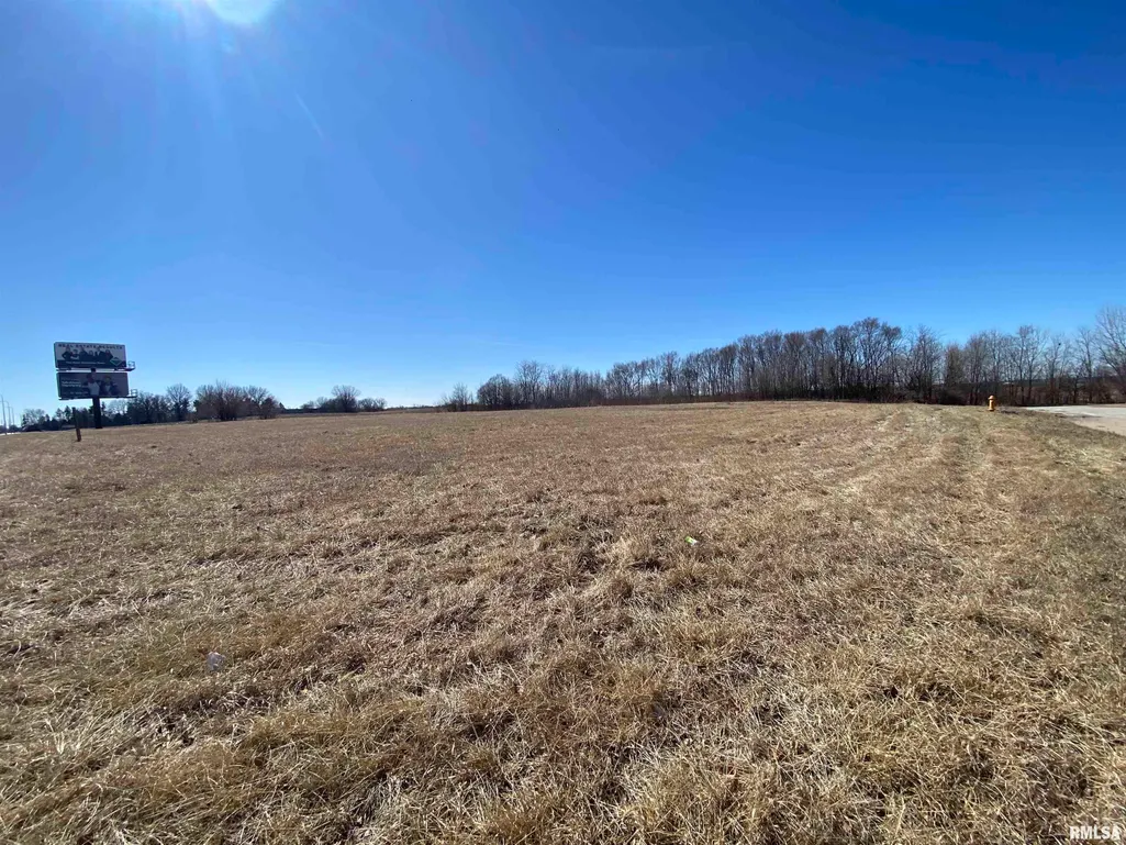 8215 N Allen Rd,Unit Peoria, Peoria, IL 61615