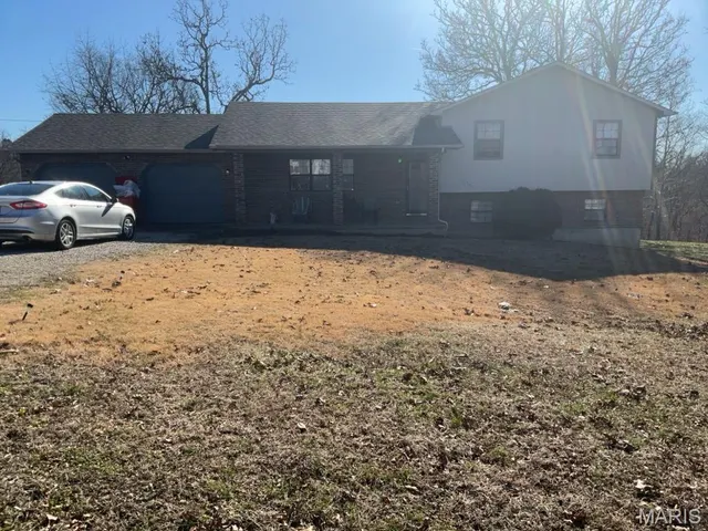 Popular Howard Ln Real Estate
