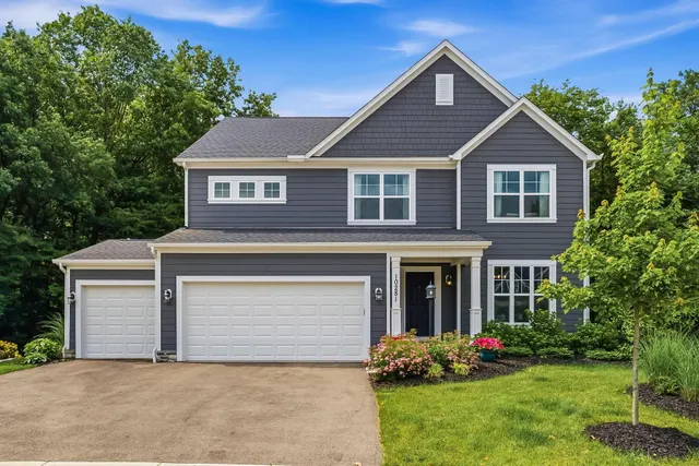 Popular Mitchell Highlands Real Estate