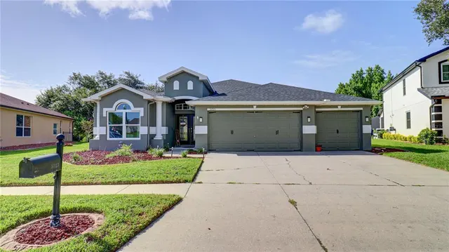 Popular DUPREE LAKES Real Estate