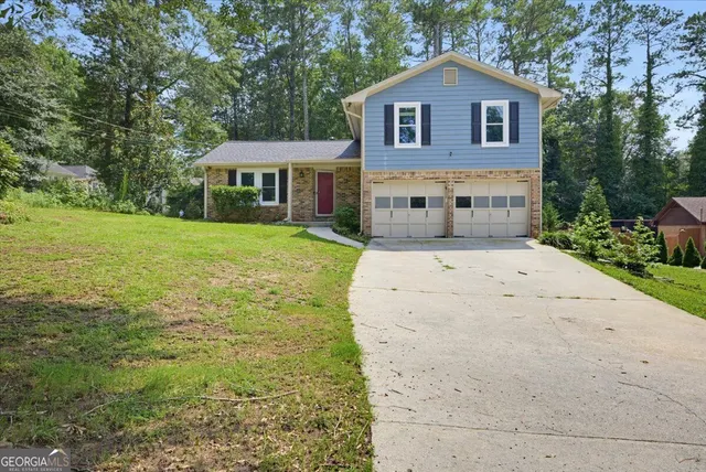 Cheap Lake Capri Real Estate
