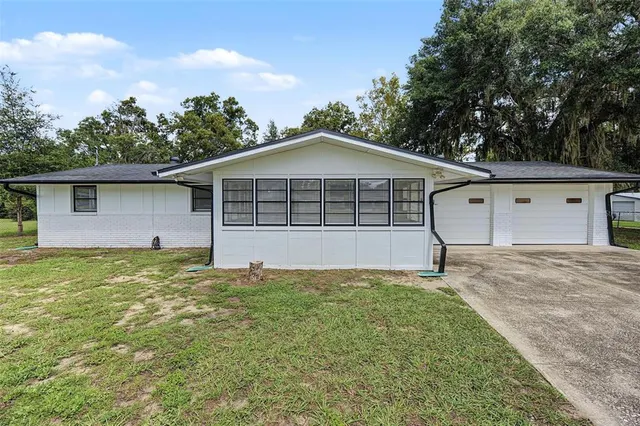 Cheap LAKEWOOD ACRES Real Estate