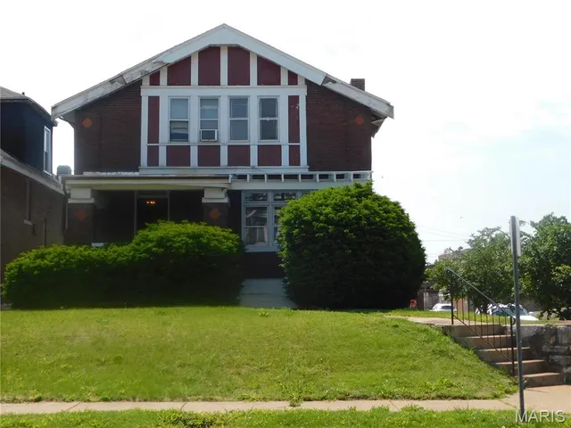 Popular Florissant Add Real Estate
