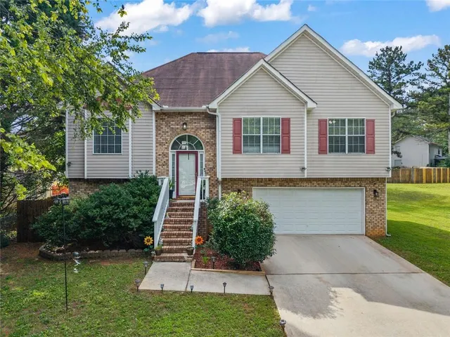 Popular BIRCH WALK Real Estate