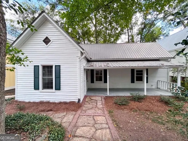 Popular Pulaski Heights Real Estate