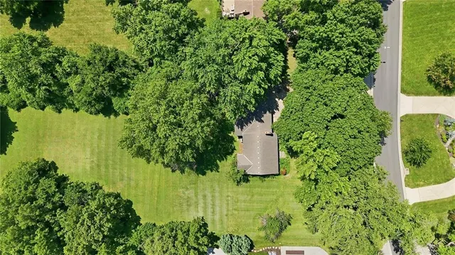Expensive Leawood Estates Real Estate