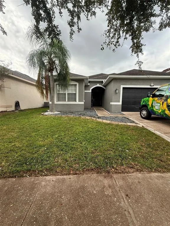 Popular HIDDEN LAKES PH 02 Real Estate