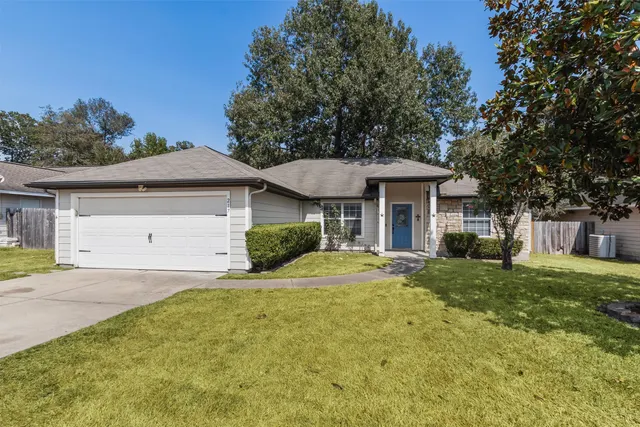 Popular Kellyn Oaks 01 Real Estate