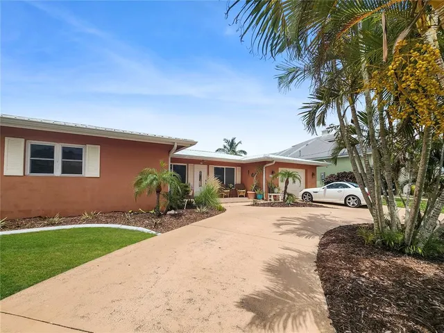 Cheap PUNTA GORDA ISLES SEC 05 Real Estate