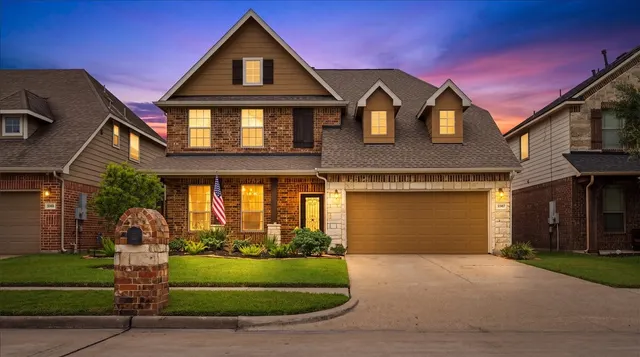 Popular East Meadow Real Estate
