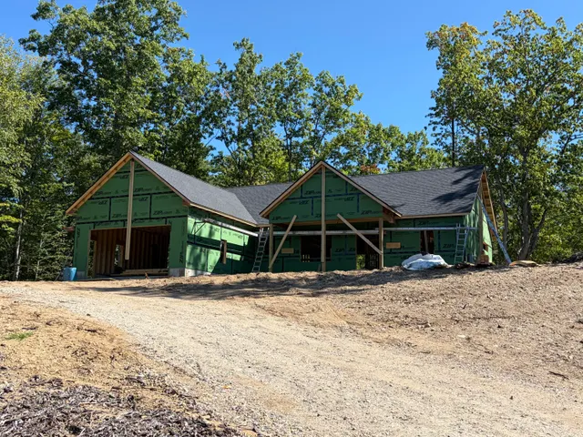 Popular Sand Ridge Farm Real Estate