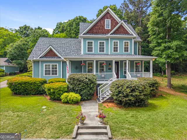 Popular Valley Farm Real Estate