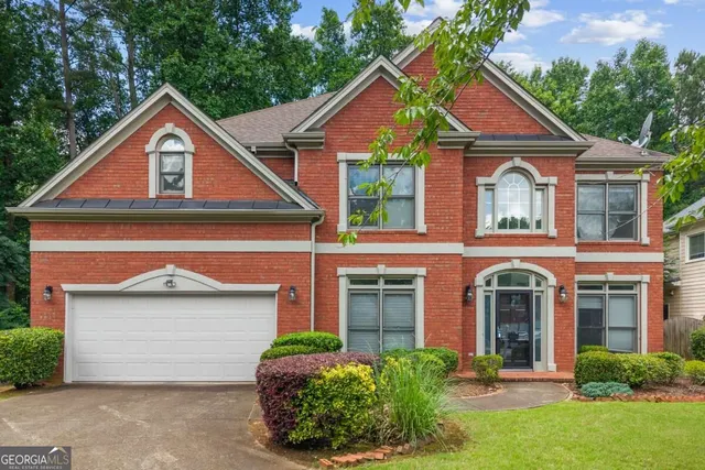 Expensive Creekshire Real Estate