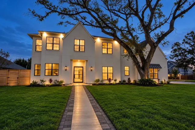 Expensive Oak Forest Real Estate