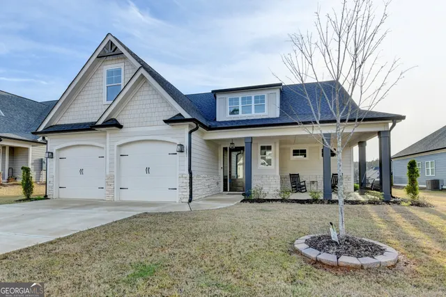 Popular TRADITIONS AT CAREY STATION Real Estate