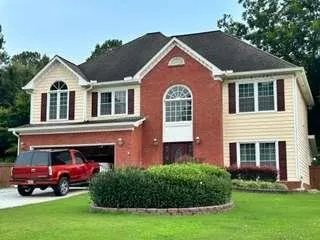 Popular Summit Chase Real Estate