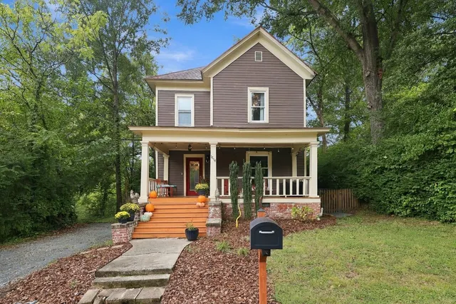 Popular Cheekland Real Estate