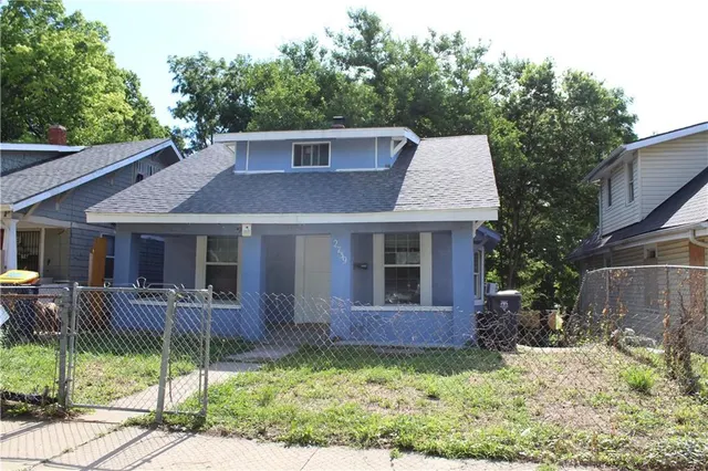 Cheap Cobbs Addition Real Estate