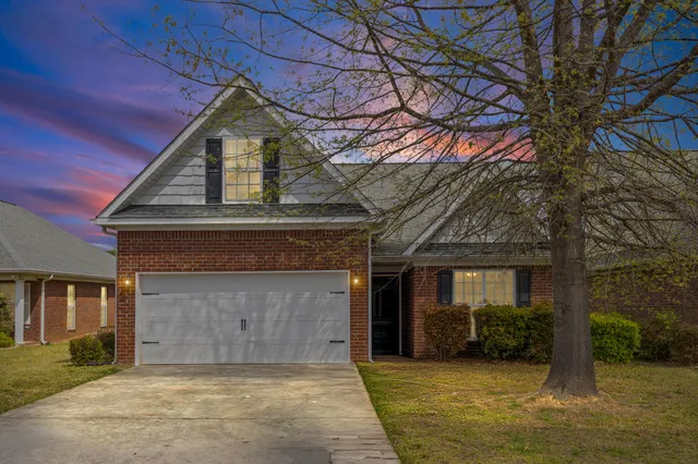 Popular Grove Landing Real Estate