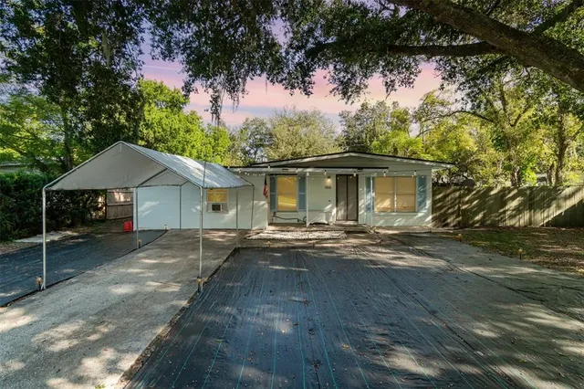 Popular SUNLAND ESTATES Real Estate
