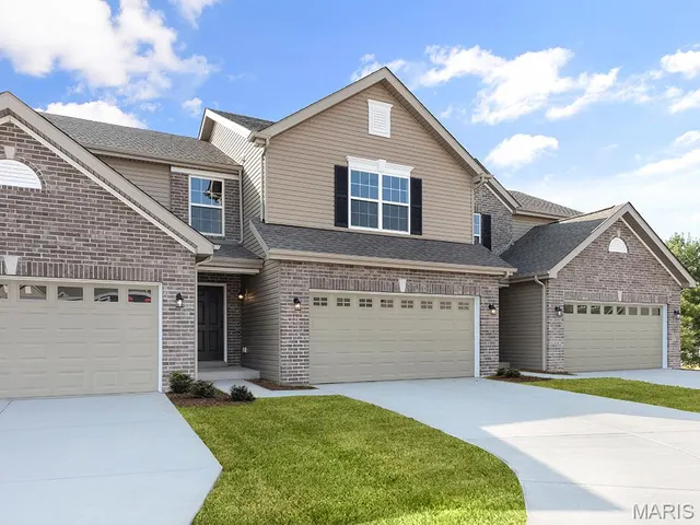 Popular Fairmount Grove 38 Real Estate
