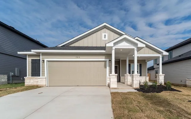 Popular Hunters Glen Real Estate