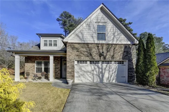 Popular Providence Walk Real Estate