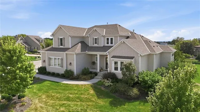 Popular Southern Lakes Real Estate