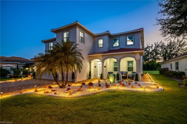 Popular VALENCIA COUNTRY CLUB Real Estate