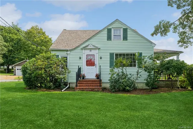 10 Werner Avenue, Florida NY 10921