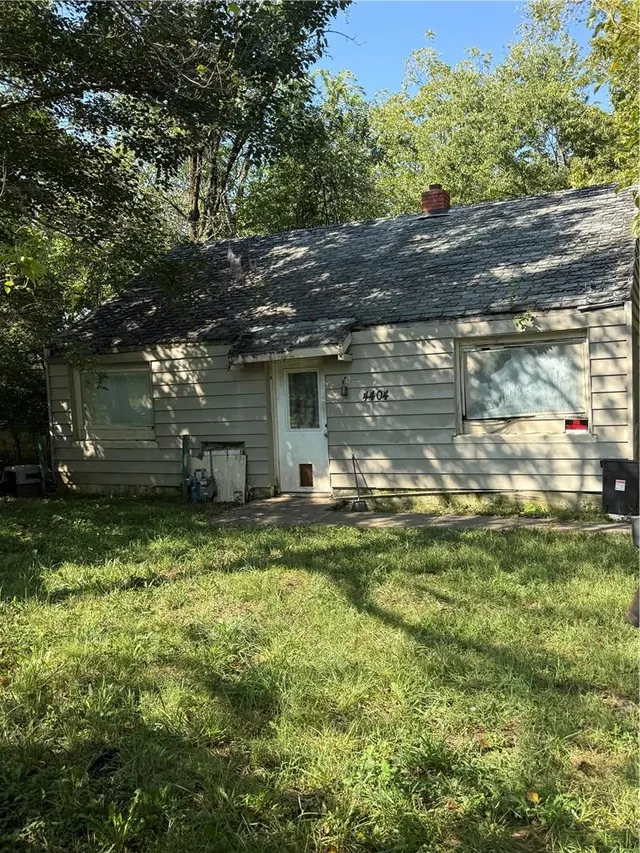 Cheap Sharon Place Real Estate