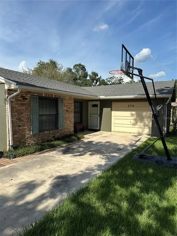 Popular EUSTIS BAY STATE SOUTH PH 01 Real Estate