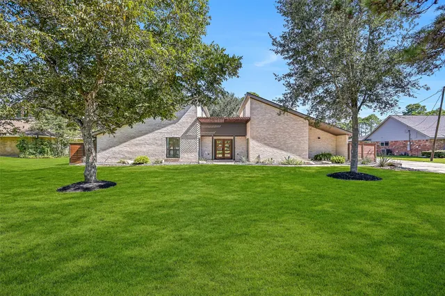 Popular Greenbriar 3 Real Estate