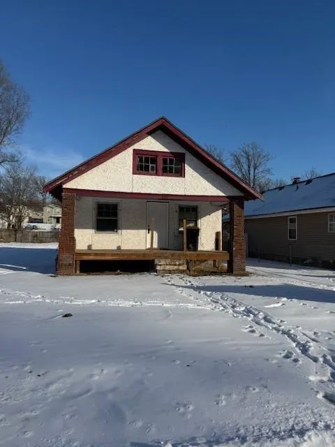 Popular Olive Park Real Estate