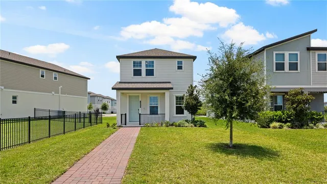 Cheap HIGHLAND RIDGE Real Estate