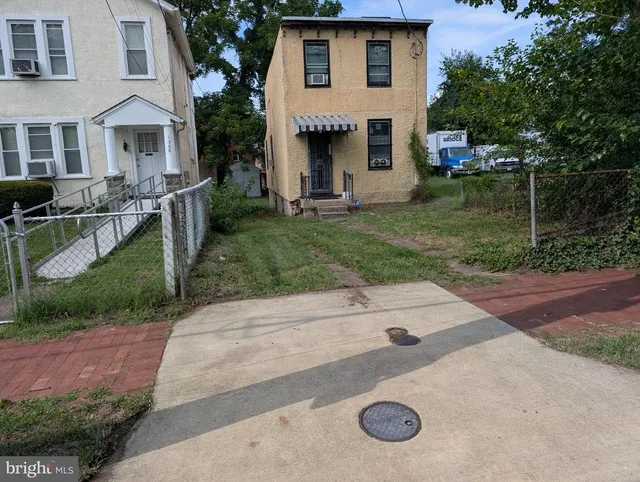 Cheap Anacostia Real Estate