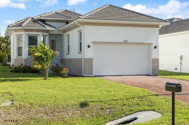 Popular LINDA PARK Real Estate