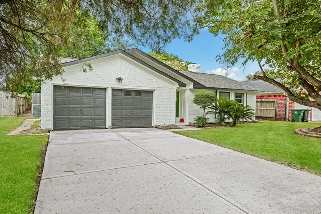 Popular Catalina North Real Estate
