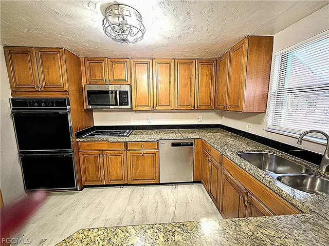 Popular DORSEYS SUBD Real Estate