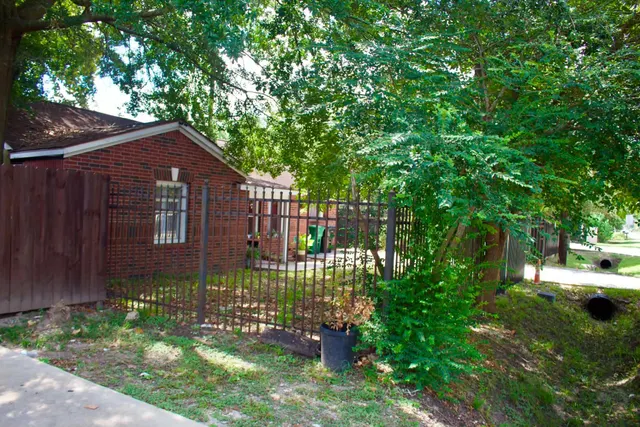 Popular Roosevelt Real Estate