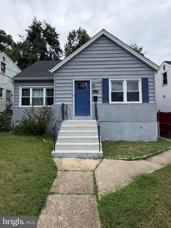 Cheap Columbia Highlands Real Estate