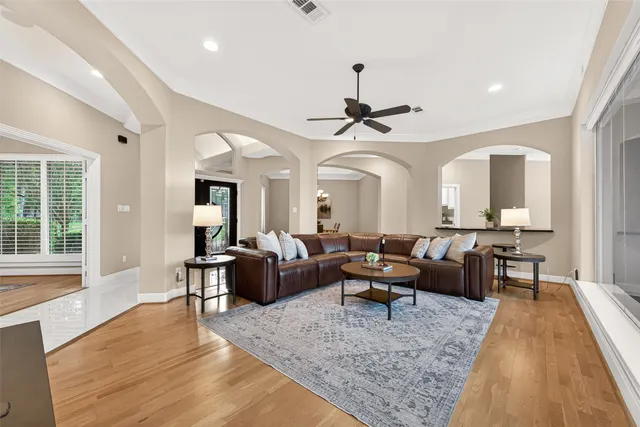 Popular Stonegate Court Sec 01 Real Estate