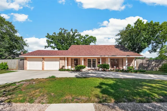 Popular Sharpstown Cntry Club Sec 03 R Real Estate