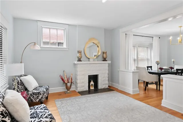 Popular Muehlebach Place Real Estate