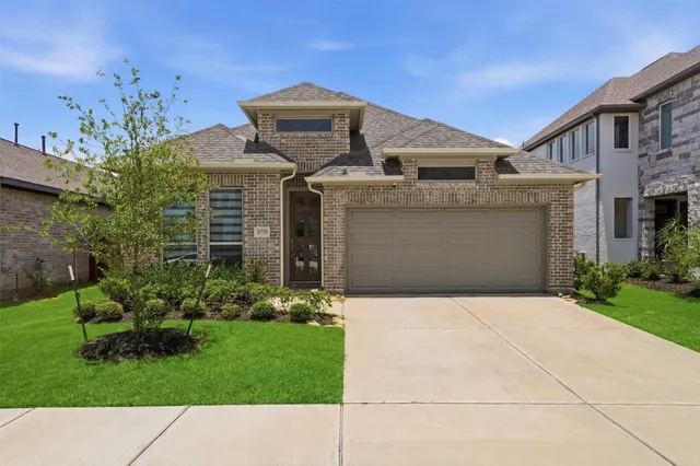 Popular Groves Sec 40 Real Estate