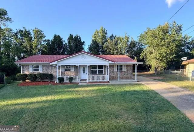 Popular Sweetbriar Real Estate