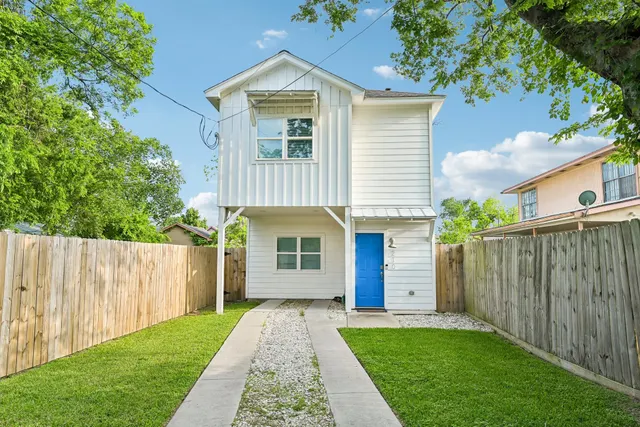 Popular Carrington Place Real Estate